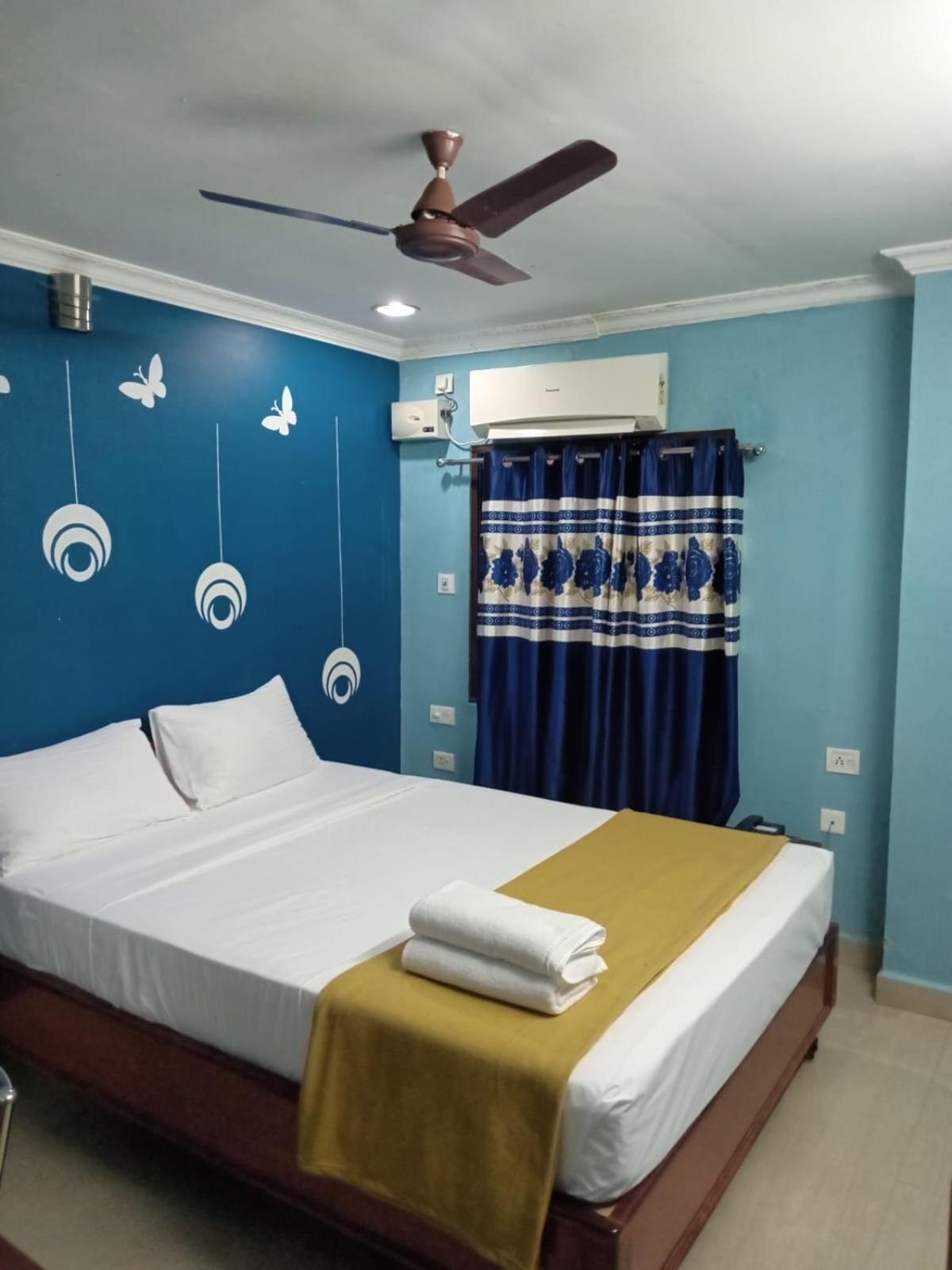 Sea View Beach House Pondicherry Exterior photo